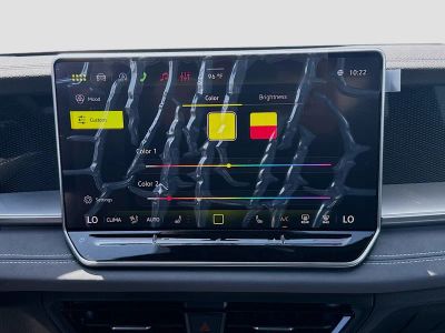2026 Volkswagen Tiguan — photo 12 view