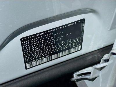 2026 Volkswagen Tiguan — photo 27 view