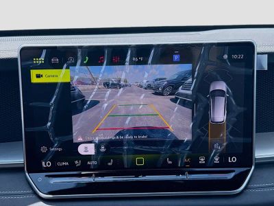 2026 Volkswagen Tiguan — photo 13 view