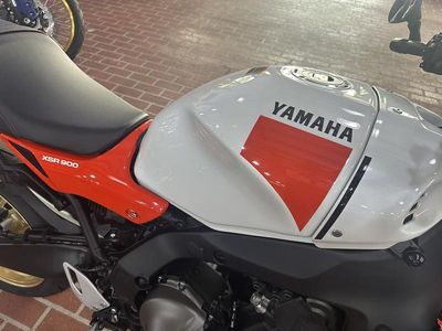 2025 Yamaha XSR900 - Photo 8