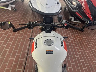2025 Yamaha XSR900 - Photo 12