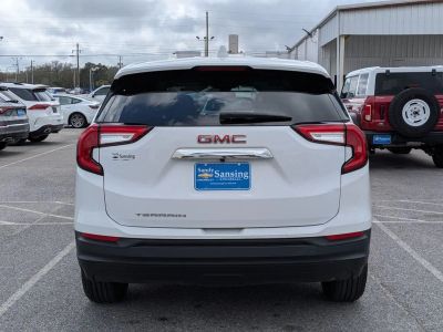 2024 GMC Terrain - Photo 4