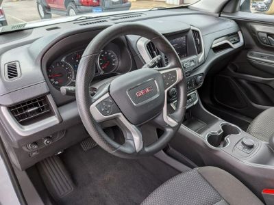 2024 GMC Terrain - Photo 25