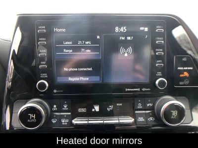 2022 Toyota Highlander LE - Photo 23