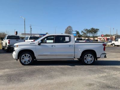 2024 Chevrolet Silverado 1500 - Photo 2