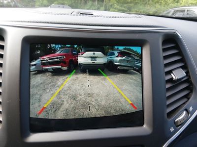 2023 Jeep Cherokee - Photo 16