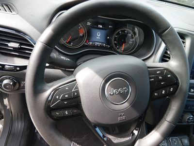 2023 Jeep Cherokee - Photo 12