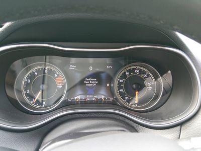 2023 Jeep Cherokee - Photo 14