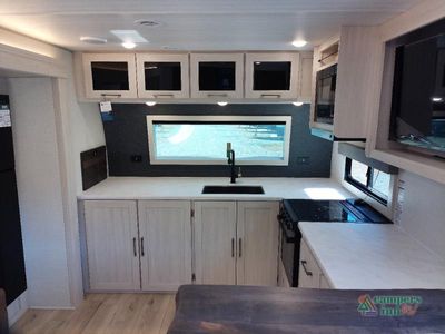 2026 Forest River Grand Surveyor — photo 20 view