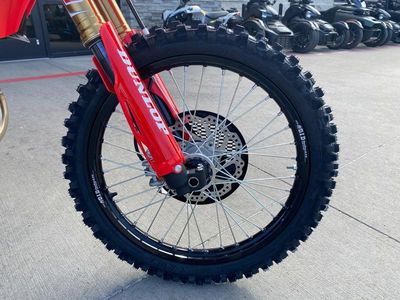 2026 Honda CRF450RWE - Photo 13