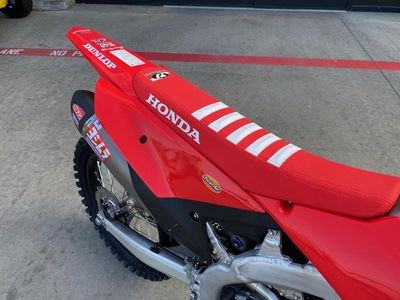 2026 Honda CRF450RWE - Photo 14