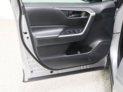 2024 Toyota RAV4 AWD — photo 12 view