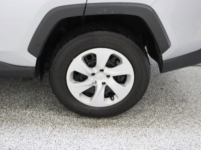2024 Toyota RAV4 AWD — photo 10 view