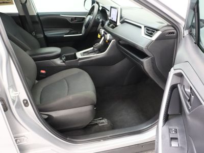 2024 Toyota RAV4 AWD — photo 33 view