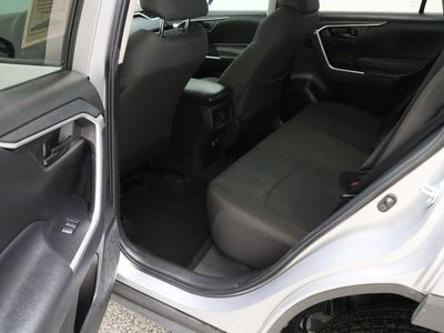 2024 Toyota RAV4 AWD — photo 24 view