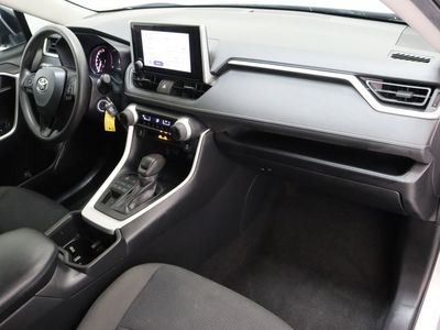 2024 Toyota RAV4 AWD — photo 32 view