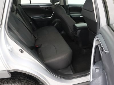 2024 Toyota RAV4 AWD — photo 30 view