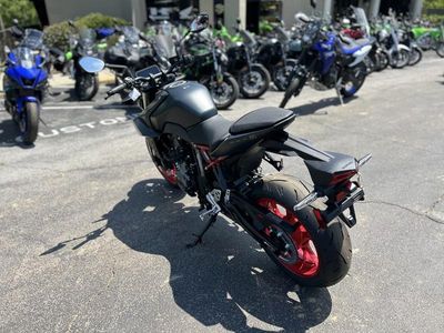 2025 Suzuki GSX-8S - Photo 6