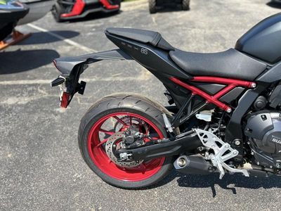 2025 Suzuki GSX-8S - Photo 10