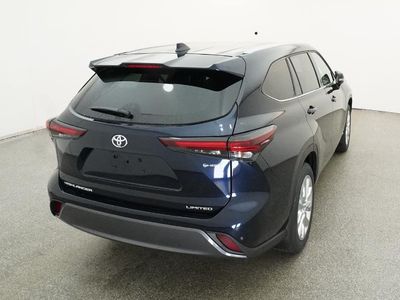 2026 Toyota Highlander Hybrid — photo 11 view