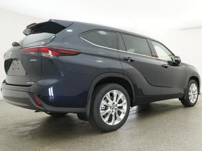 2026 Toyota Highlander Hybrid — photo 28 view