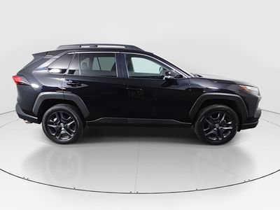 2024 Toyota RAV4 - Photo 8