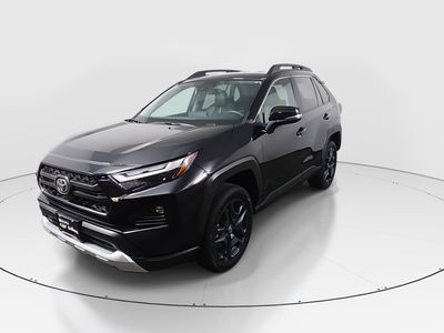 2024 Toyota RAV4 - Photo 3