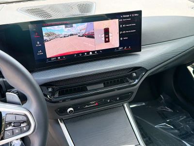 2025 BMW 3 Series — photo 27 view