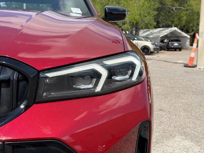 2025 BMW 3 Series — photo 9 view