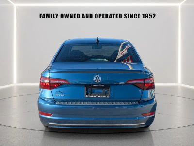 2020 Volkswagen Jetta — detail view