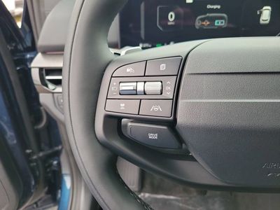 2026 Kia Sportage Plug-In Hybrid — photo 11 view