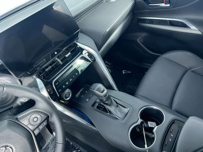 2024 Toyota Venza — photo 20 view