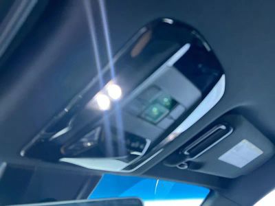 2024 Toyota Venza — photo 15 view