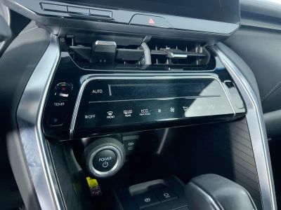 2024 Toyota Venza — photo 22 view