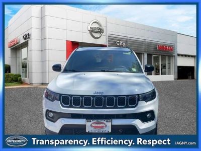 2023 Jeep Compass — side profile view