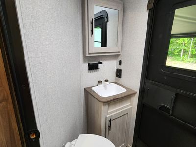 2025 Keystone 331BH25 - Photo 17