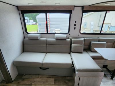 2025 Keystone 331BH25 - Photo 25