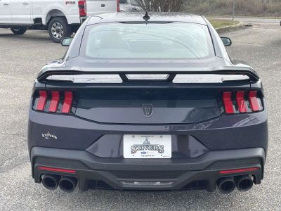 2026 Ford Mustang - Photo 4