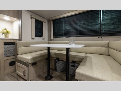 2026 Coachmen RV Catalina Legacy Edition - Photo 6
