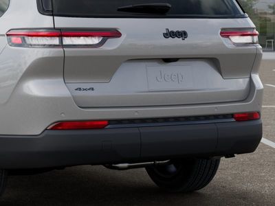 2025 Jeep Grand Cherokee L - Photo 13