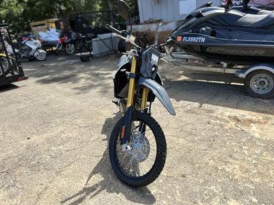 2025 Suzuki DR-Z4S - Photo 4