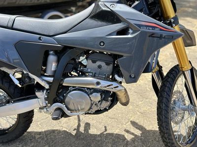 2025 Suzuki DR-Z4S - Photo 9