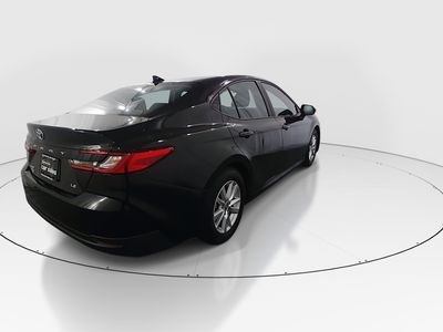 2025 Toyota Camry — photo 7 view