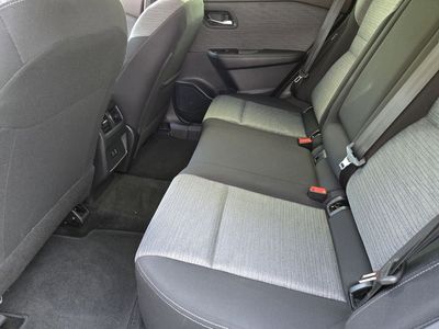 2023 Nissan Rogue — photo 19 view