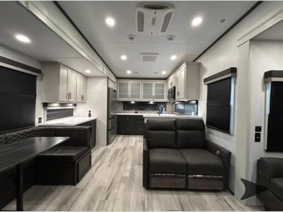 2026 Keystone RV Avalanche - Photo 9