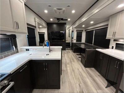 2026 Keystone RV Avalanche - Photo 8
