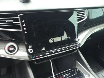 2022 Jeep Wagoneer - Photo 8