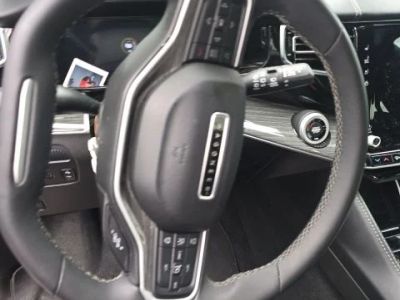 2022 Jeep Wagoneer - Photo 9