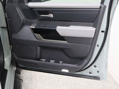 2026 Toyota Tundra 2WD - Photo 37