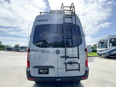 2027 Winnebago REVEL SPORT — photo 20 view